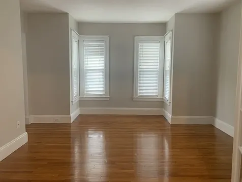 176 Chestnut Street Waltham MA 02453
