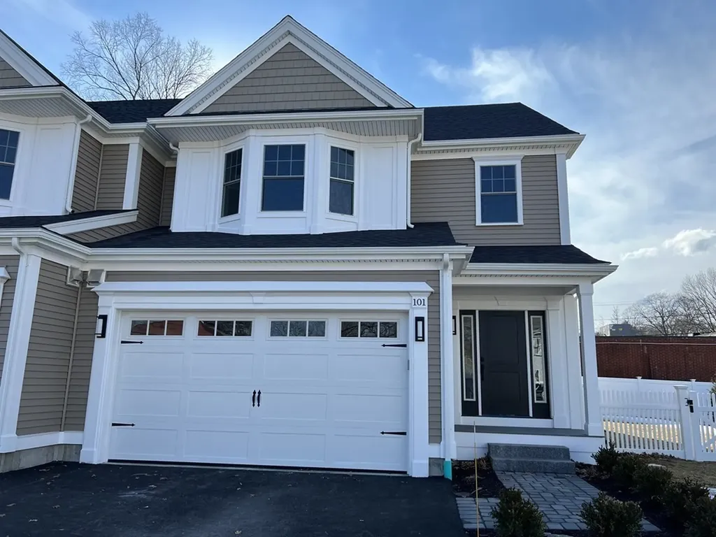 101 Oakdale Avenue Dedham MA 02026