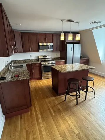 1798 Beacon Brookline MA 02445