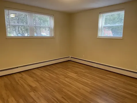 1105 Lexington Street Waltham MA 02452