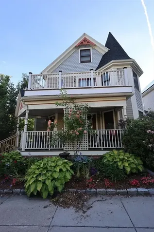 10 Symmes Boston MA 02131