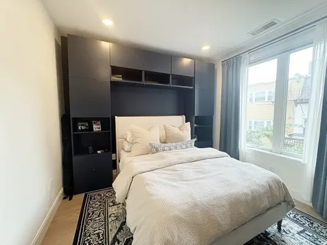 277 Border Street Boston MA 02128