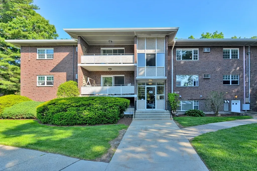 56 Jacqueline Road Waltham MA 02452