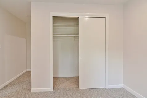 56 Jacqueline Road Waltham MA 02452