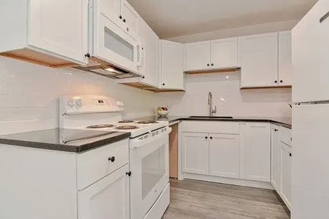 56 Jacqueline Road Waltham MA 02452