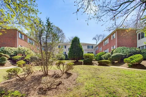 128 Lake Shore Road Boston MA 02135