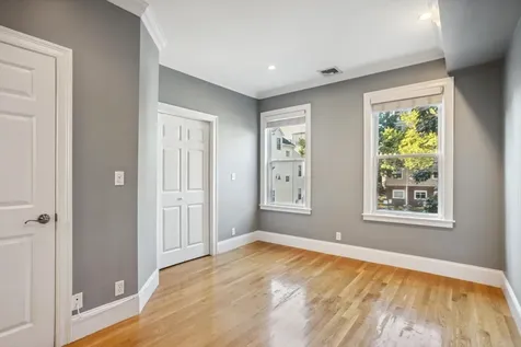 428 W 2nd Boston MA 02127