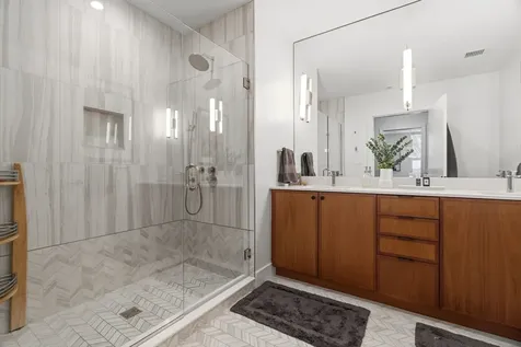 566 Columbus Avenue Boston MA 02118