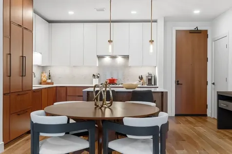 566 Columbus Avenue Boston MA 02118