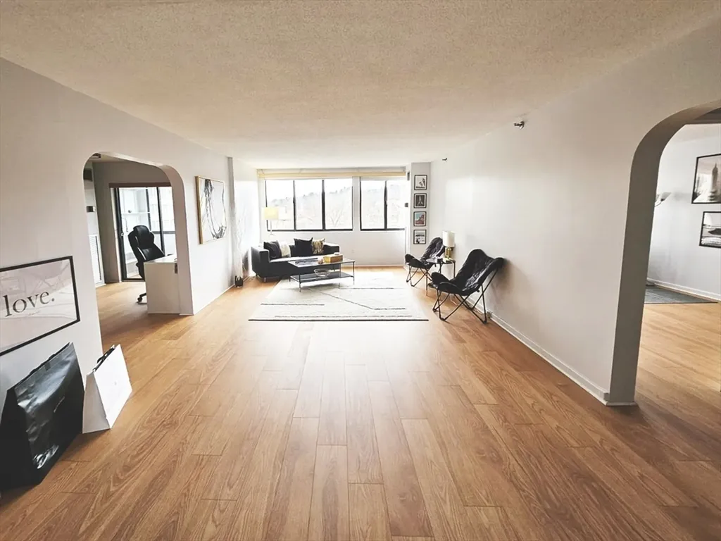 1731 Beacon Brookline MA 02445