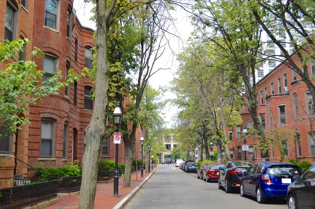 67 Saint Germain Boston MA 02115
