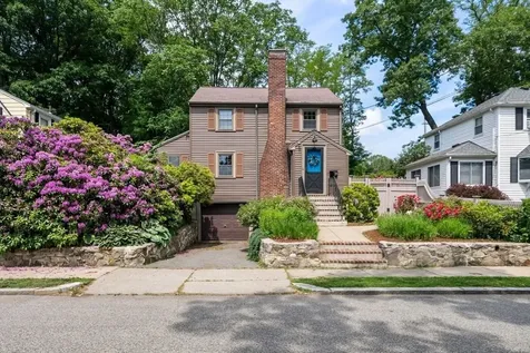 31 Braeburn Road Boston MA 02136