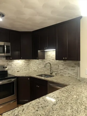 1105 Lexington Street Waltham MA 02452