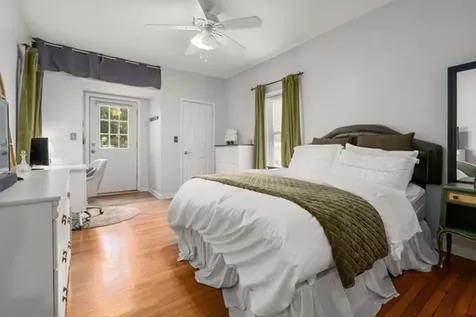 522 East 8th Street Boston MA 02127