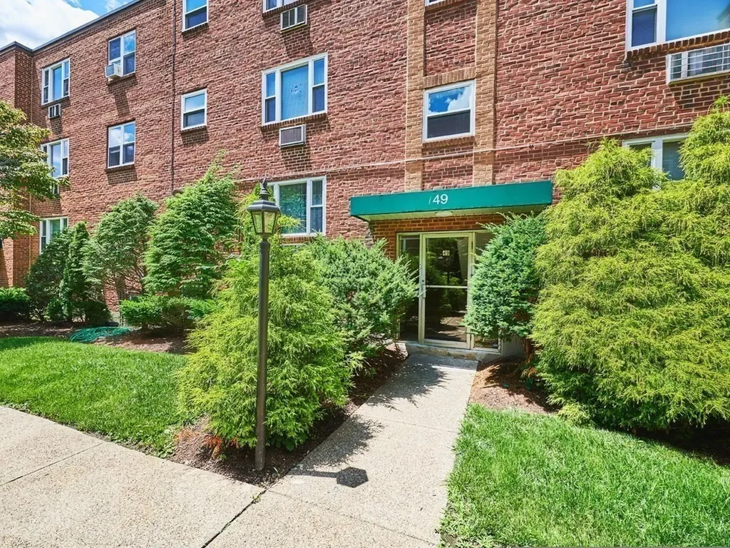 49 Colborne Road Boston MA 02135