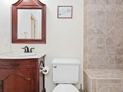 32 Common Street Waltham MA 02451