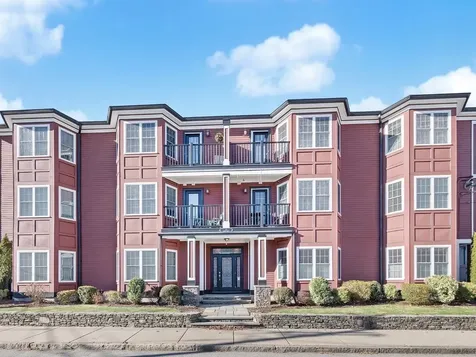 32 Common Street Waltham MA 02451