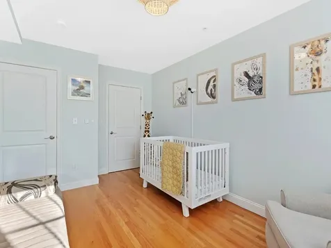 32 Common Street Waltham MA 02451