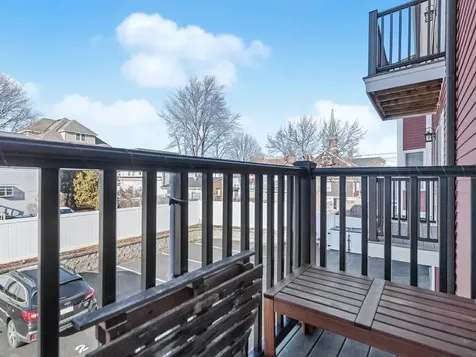32 Common Street Waltham MA 02451