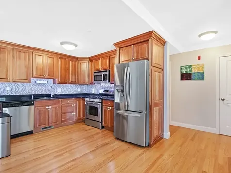 32 Common Street Waltham MA 02451