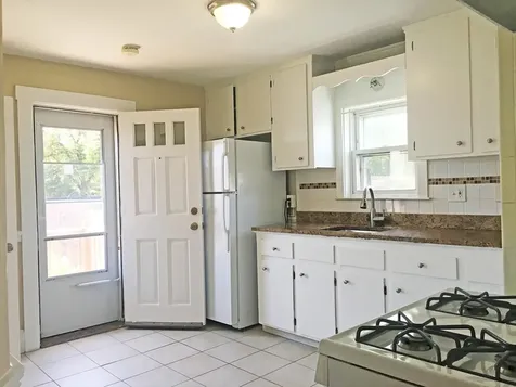 643 Saratoga Street Boston MA 02128