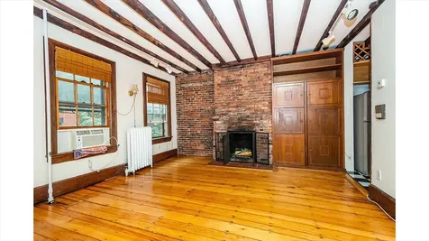 31 Myrtle Street Boston MA 02114