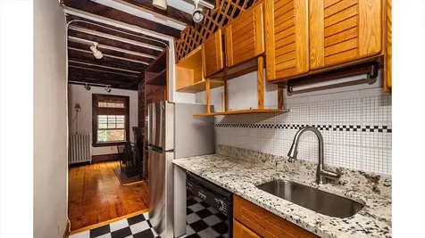 31 Myrtle Street Boston MA 02114