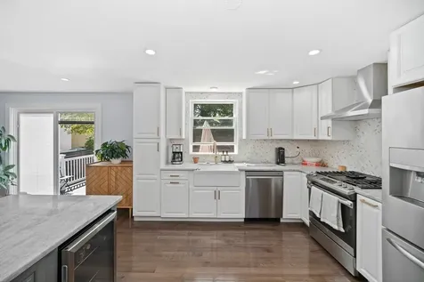 59 Wyvern Street Boston MA 02131