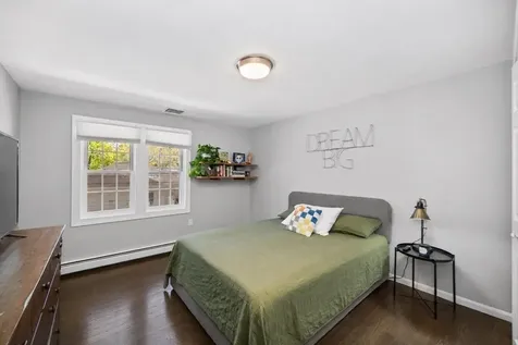 59 Wyvern Street Boston MA 02131
