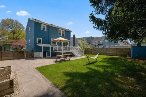 59 Wyvern Street Boston MA 02131