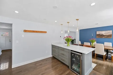59 Wyvern Street Boston MA 02131