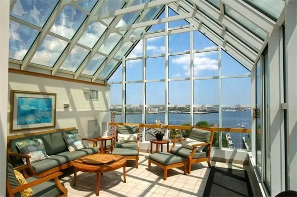 350 North Boston MA 02109