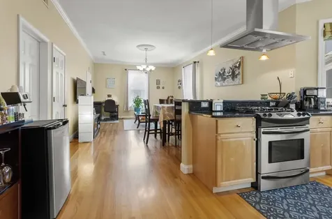 83 Dix Street Boston MA 02122