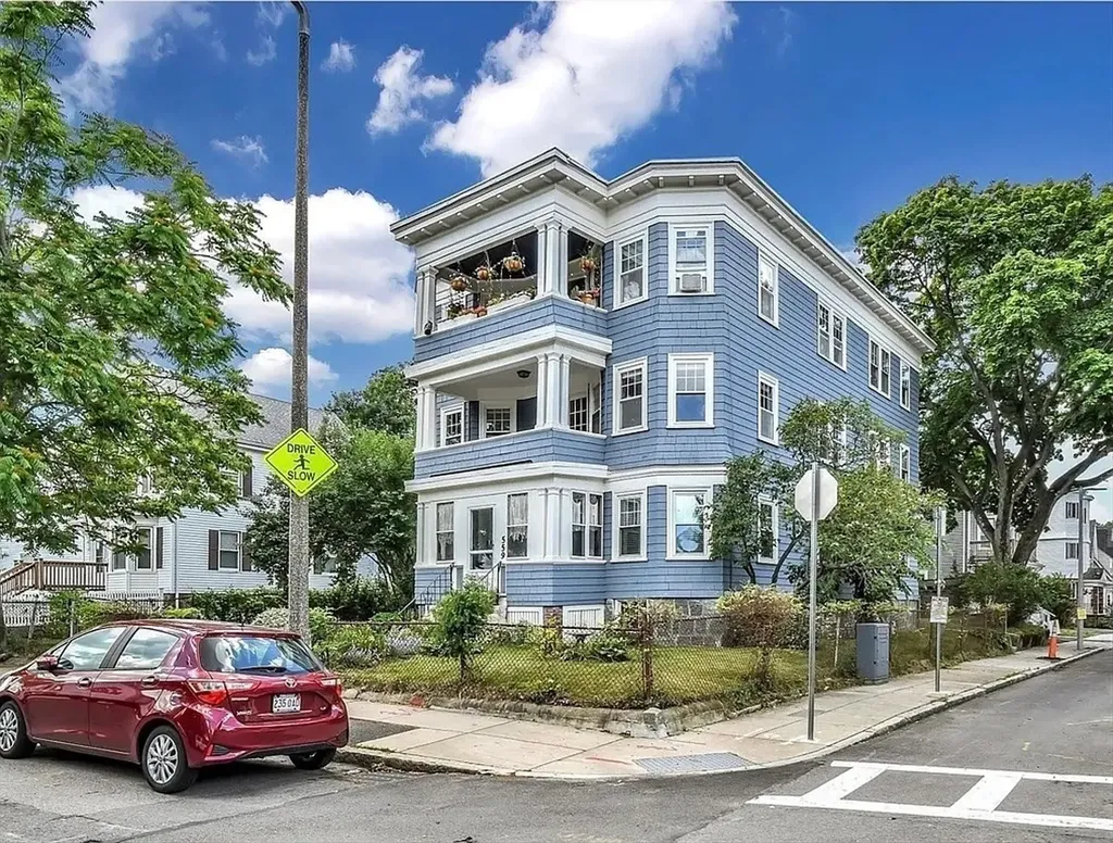 559 Adams Street Boston MA 02122