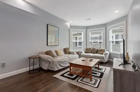 7 Abbotsford Street Boston MA 02121