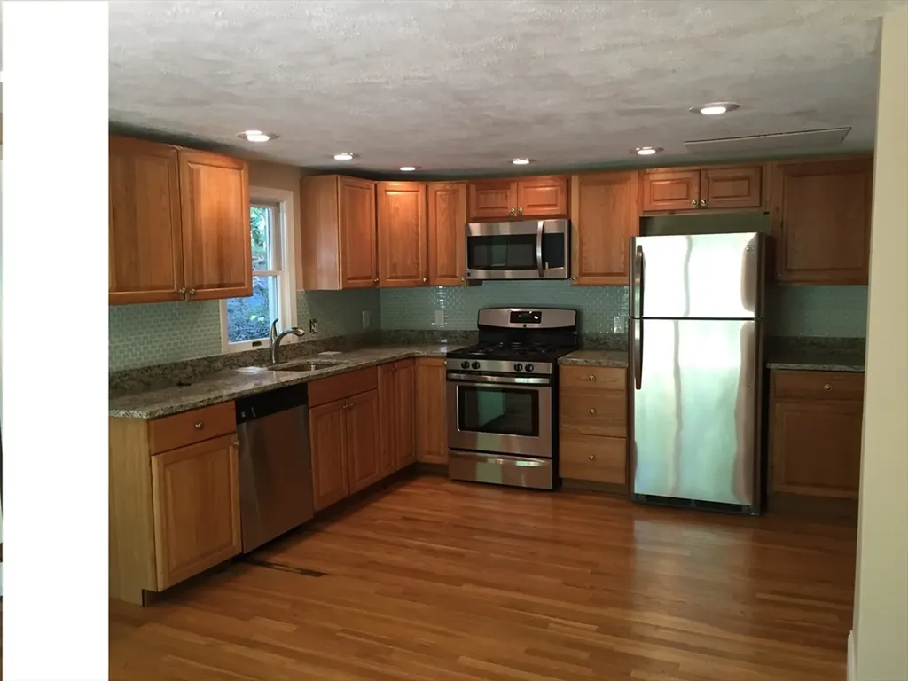 31 Pine Street Dedham MA 02026