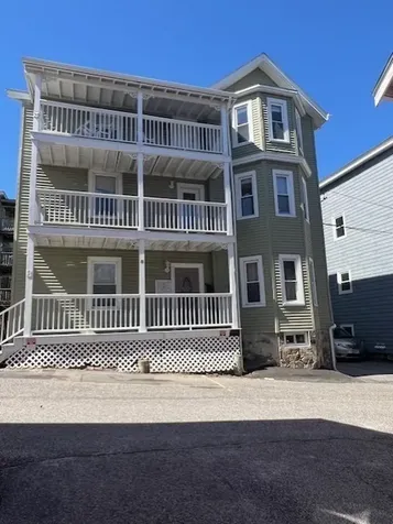 8 White Avenue Brookline MA 02467
