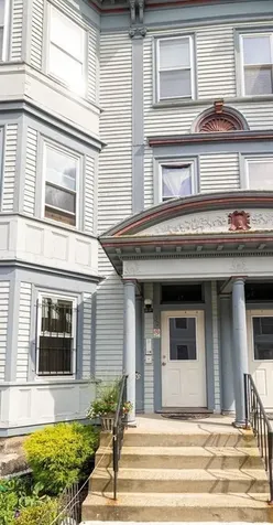 30 Hawthorne Street Boston MA 02119