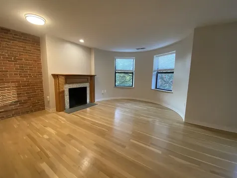 108 Gainsborough Boston MA 02115