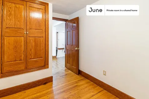 166 Auburn Street Boston MA 02139