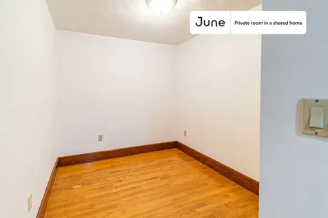 166 Auburn Street Boston MA 02139