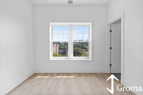 1580 Beacon Street Brookline MA 02446