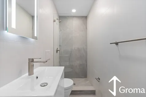 1580 Beacon Street Brookline MA 02446