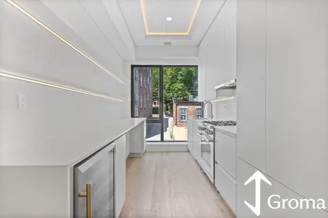 1580 Beacon Street Brookline MA 02446