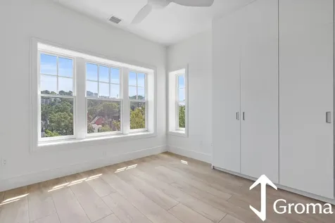 1580 Beacon Street Brookline MA 02446