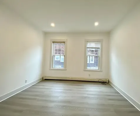 18 Howard Waltham MA 02030