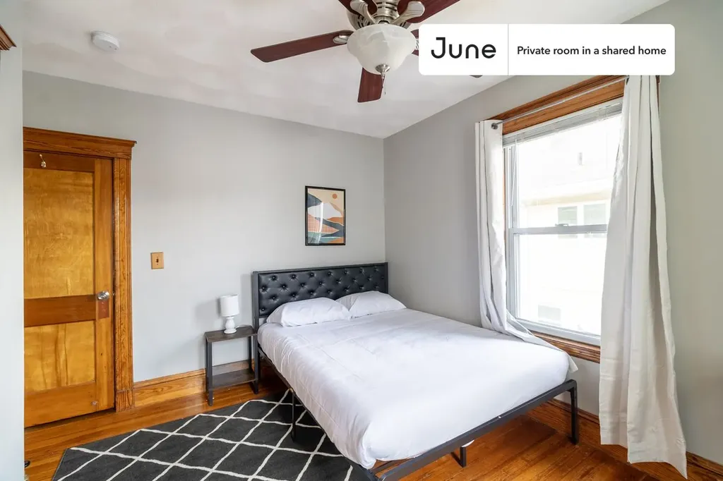 21 Bradbury Avenue Boston MA 02155