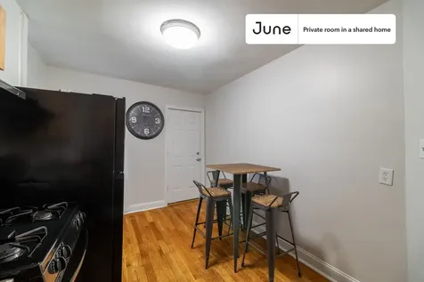 184 Walnut Avenue Boston MA 02119