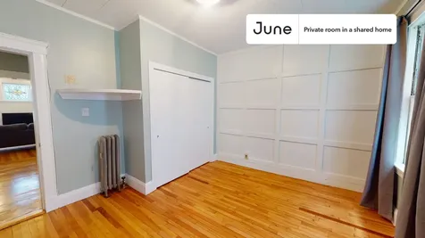 61 Lithgow Street Boston MA 02124