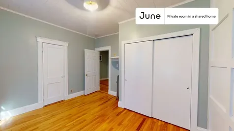61 Lithgow Street Boston MA 02124
